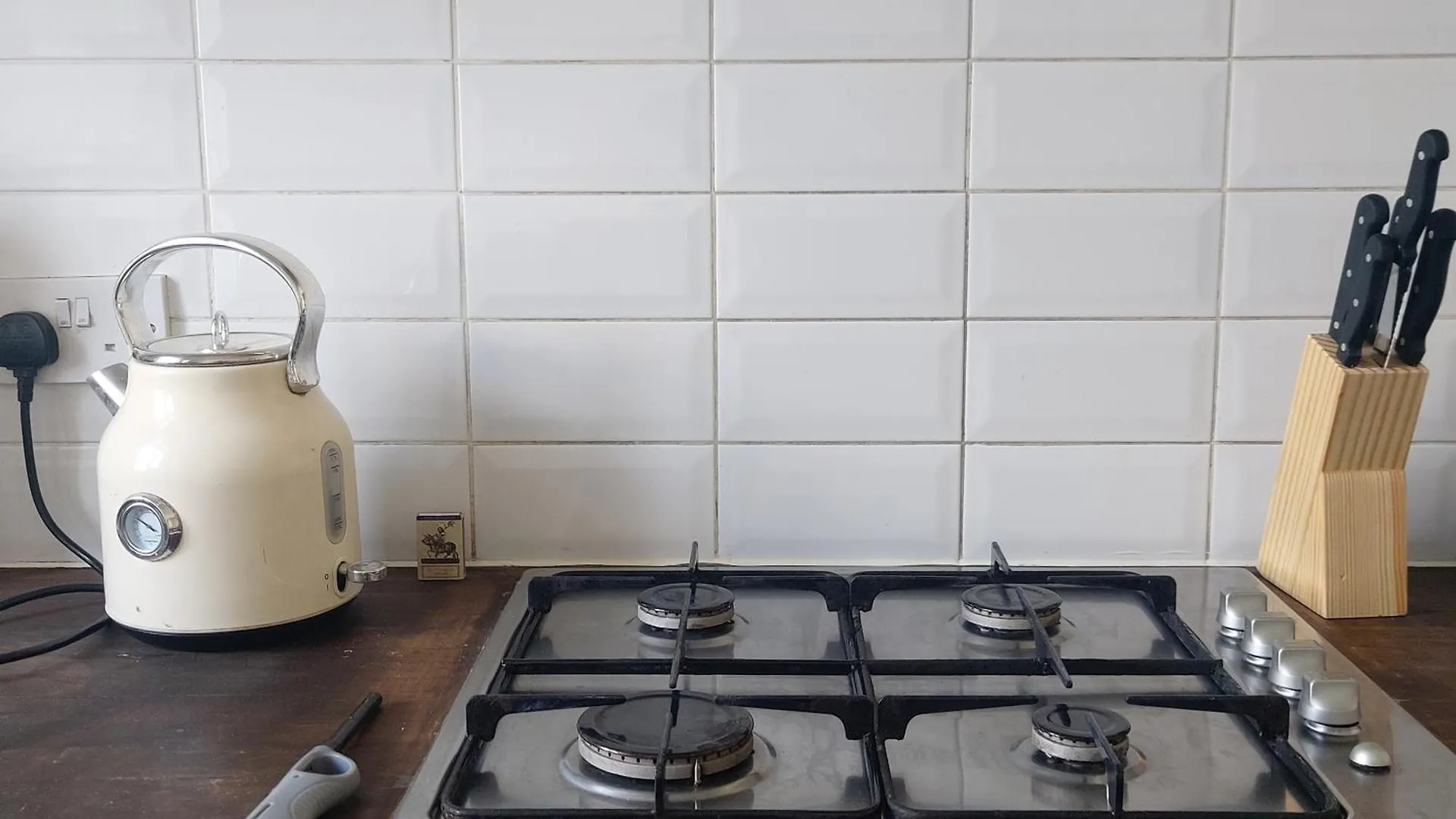 London Zone 2, Easy Travel Apartment 0*,  United Kingdom